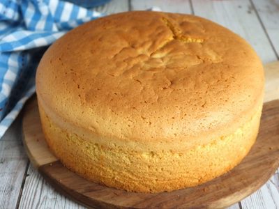 Qué hacer con esas mandarinas que ya están muy blandas: esta receta de bizcocho te salva el día