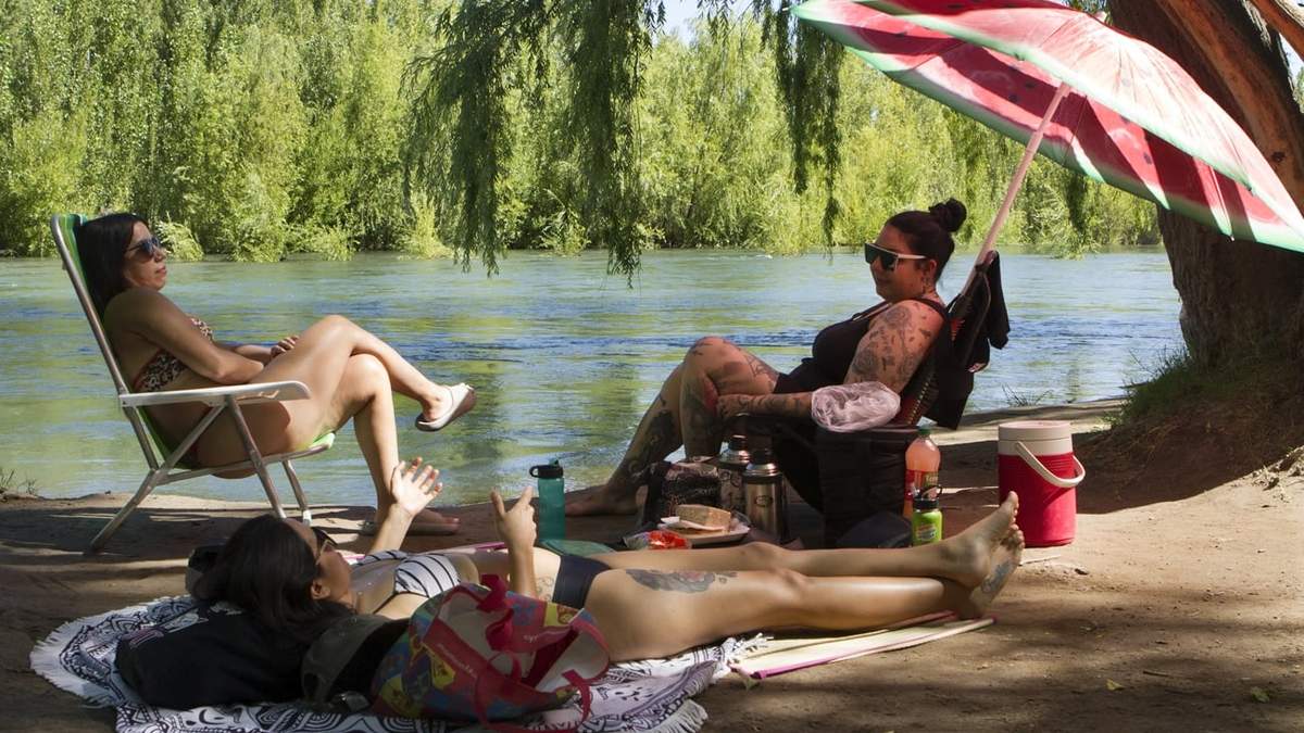El calor continuará durante el inicio de la semana. Fuente: (Emiliano Ortiz)
