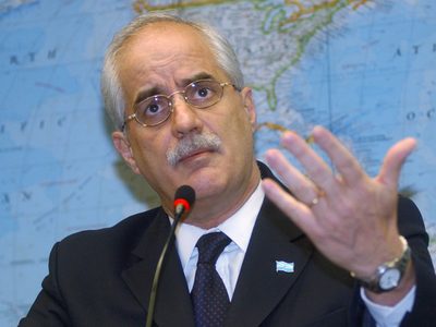 Un dirigente kirchnerista dijo que el coronavirus "no es el causante de la crisis global"