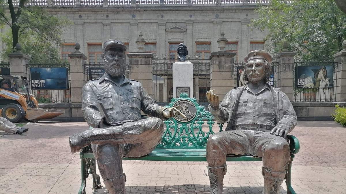 Las esculturas de Fidel Castro y Ernesto "Che" Guevara