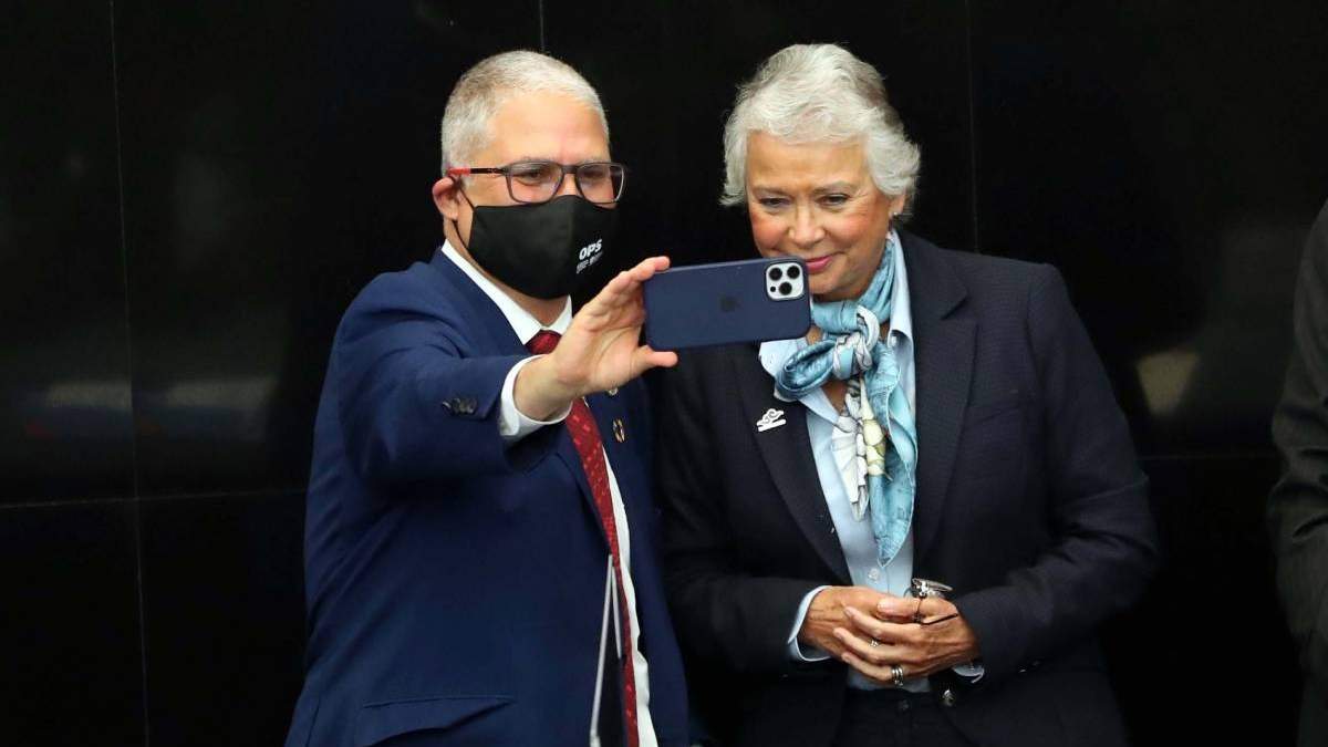 Christian Morales y Olga Sánchez Cordero