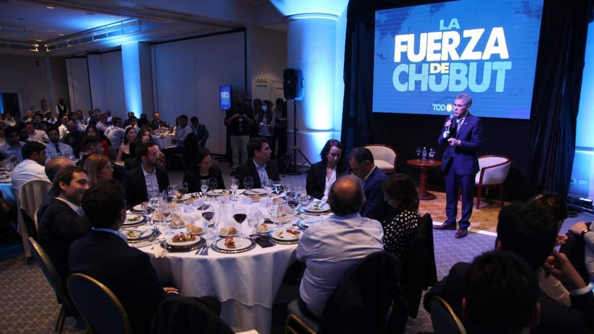 Pablo González durante su intervención. Fuente: (Twitter)