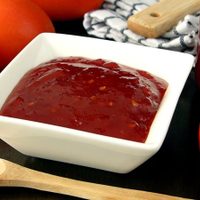 Si compraste tomates en oferta, hacé esta deliciosa mermelada de tomate para sumar a tus picadas del finde