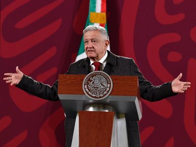 AMLO vuelve a convocar a su marcha e invita a la oposición