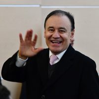 Alfonso Durazo renuncia a la SSPC y libra comparecencia ante Senado