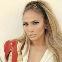 ¡Enfrenta una demanda! JLo no está pasando por un buen momento y lo deja saber en sus redes