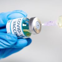 Estados Unidos comparte sus vacunas: donará 80 millones de dosis para “salvar vidas”