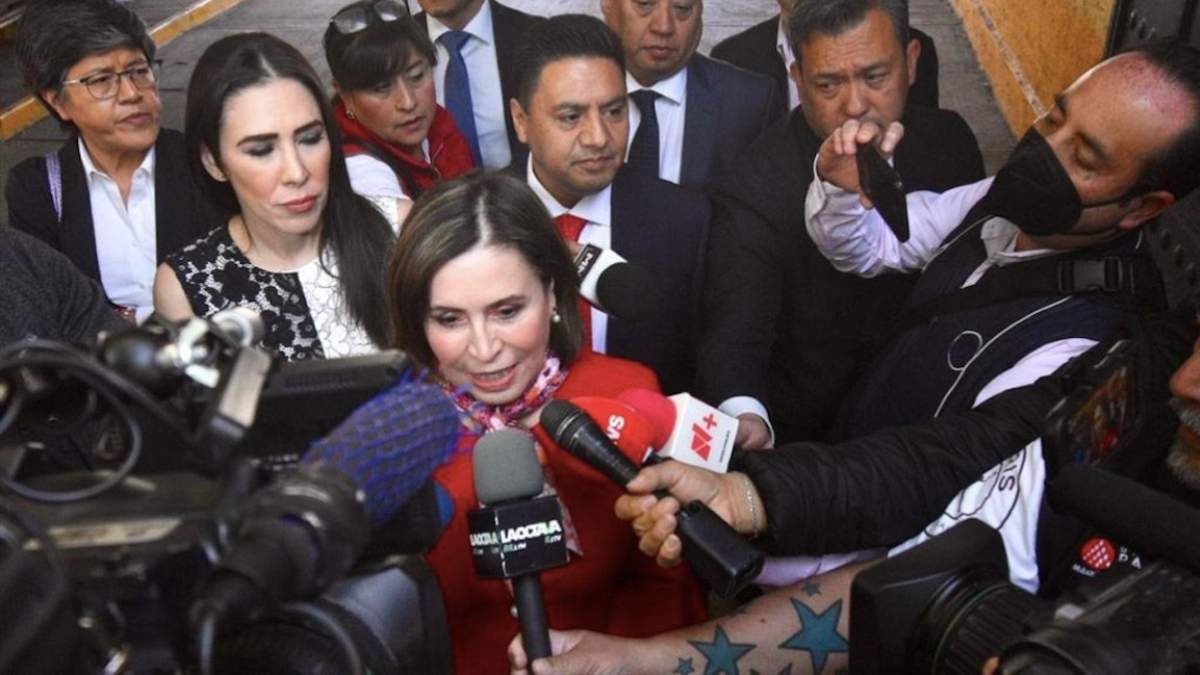 Rosario Robles a su salida de la audiencia