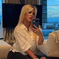 Su mejor ángulo: Wanda Nara apuesta todo con una imagen en bikini y de espaldas a la cámara