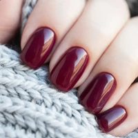 Nail Art versión otoño: los tonos que se vienen fuerte en manicura este 2025