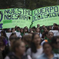 La Segob anuncia liberación de mujeres presas por abortar o participar en el proceso