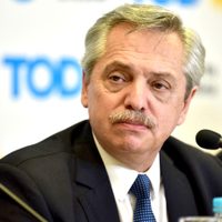 A unos les dijo "demagogos" y a los otros "miserables": Fernández no perdonó a nadie