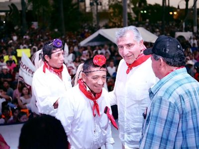 Adán Augusto López reporta gastos por 395 mil pesos en una semana