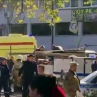 Estudiante dispara y detona bomba casera en un colegio de Crimea; hay 17 muertos y 50 heridos
