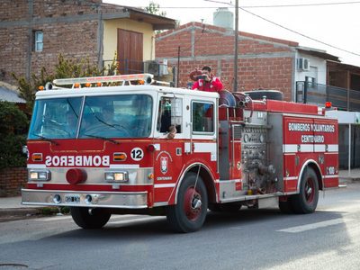Legisladores neuquinos piden que bomberos voluntarios accedan al beneficio del gas envasado