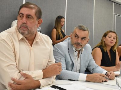 Stevanato recibe presión contra el desdoblamiento de las elecciones