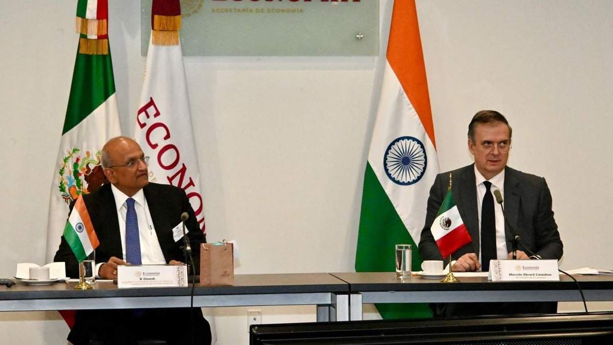 Marcelo Ebrard y Ramachandran Dinesh