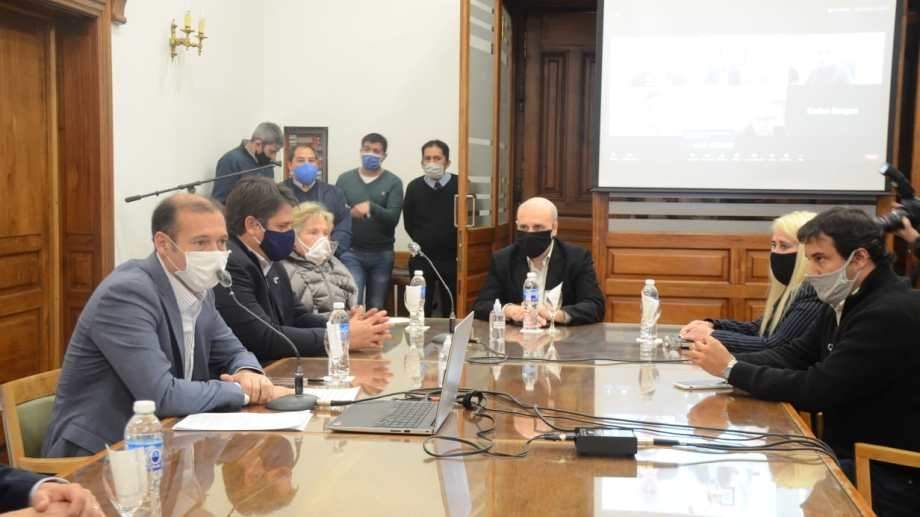 Anuncios de Gutiérrez. Fuente: (Twitter)