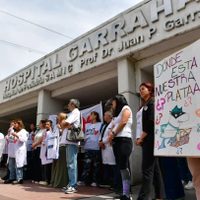 Emergencia en pediatría y financiamiento universitario: promulgadas pero congeladas