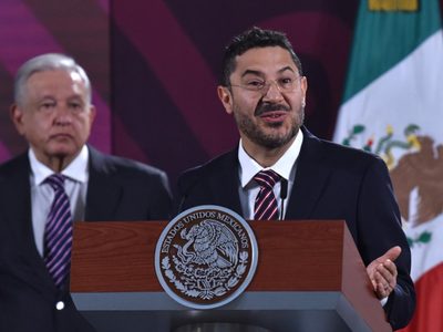 AMLO alaba designación de Batres en el ISSSTE: "excepcional servidor"