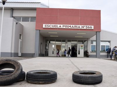 Cuáles son las estrategias del Gobierno para que se den clases en las escuelas con obras inconclusas