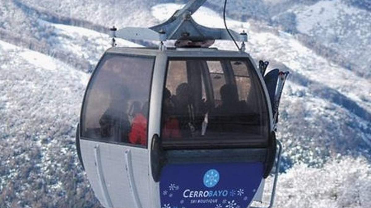 Telecabina en el Cerro Bayo. Fuente: (Facebook)