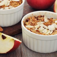 Fácil crumble de manzana y avena: una receta sencilla, liviana y sabrosa para disfrutar el finde