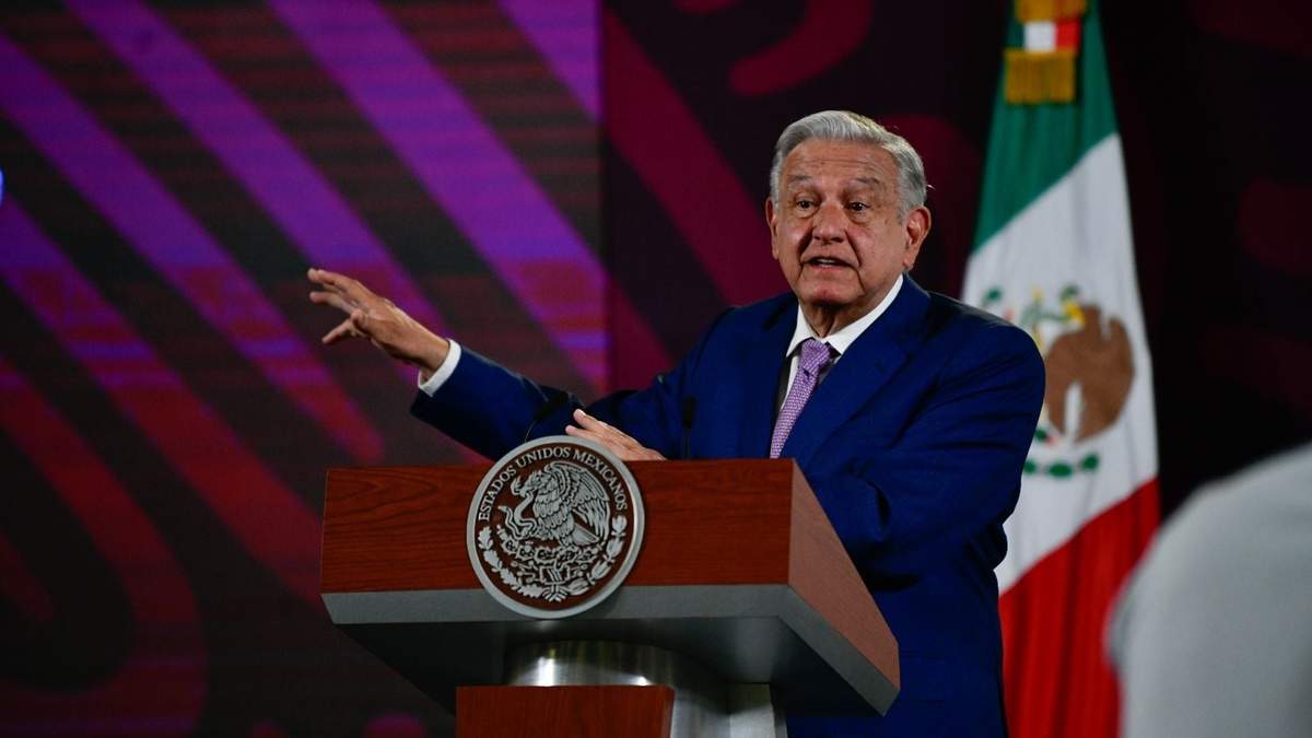 El presidente durante la conferencia matutina