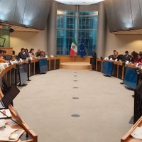 La 'súper aburrida” reunión entre legisladores mexicanos y europeos