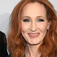 J.K. Rowling, autora de Harry Potter, contó que contrajo todos los síntomas del coronavirus