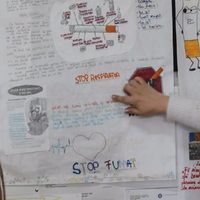La OMS recomienda prohibir fumar y vapear en centros educativos para proteger a niños y adolescentes