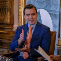 Noboa denuncia "muchísimas irregularidades" en las elecciones presidenciales de Ecuador
