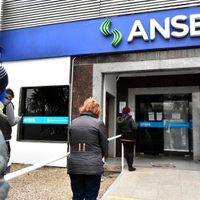 ANSES: quiénes cobran jubilación y AUE este miércoles, 24 de febrero
