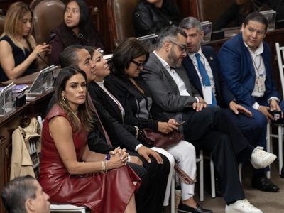 Alessandra Rojo de la Vega denuncia agresión antes de entrar al informe de Brugada (Video)
