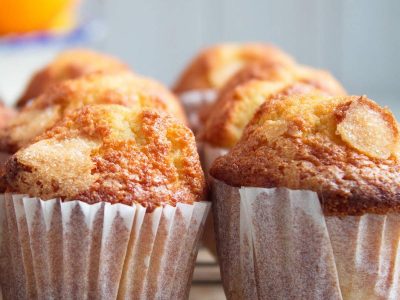 Hacé tus propias magdalenas caseras y descubrí cómo lograr ese copete irresistible