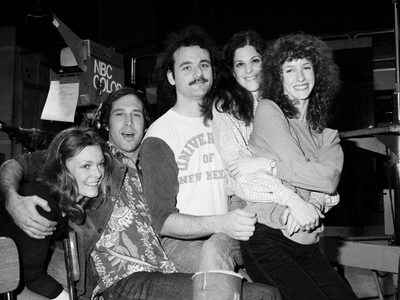 ¡Felices 50 SNL! La historia del primer elenco de la serie