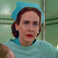 Sarah Paulson convierte a "Ratched" en el estreno más exitoso en la historia de Netflix: los motivos