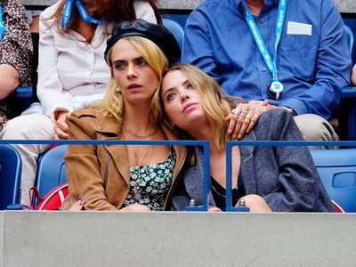 Cara Delevingne y Ashley Benson habrían puesto fin a su romance
