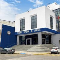 Actuario del Poder Judicial de Tabasco exige dos millones de pesos a médico que lo acusa de fraude