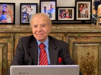 En coma: el expresidente Carlos Menem sufrió una descompensación renal