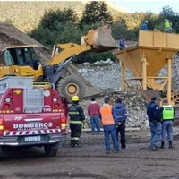 Tensión en la Ruta 65: un trabajador cayó en una tolva y fue salvado por sus compañeros