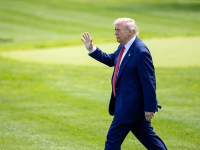 Trump arremete contra extranjeros en la Universidad de Harvard