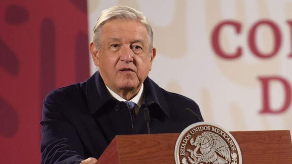 AMLO dijo que revisará a los órganos autónomos
