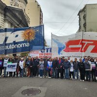 Las dos CTA encabezan un paro y movilización a plaza de Mayo
