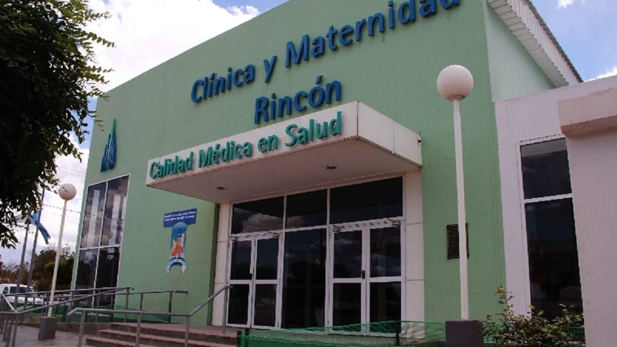 La niña murió a poco de ingresar a la clínica de Rincón de los Sauces. Fuente (El Periódico de Rincón)