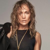 Deslumbrante: Jennifer López se robó todas las miradas con este elegante outfit