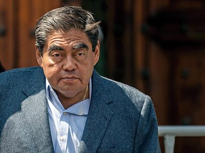 Barbosa, el peor adversario de Morena en Puebla
