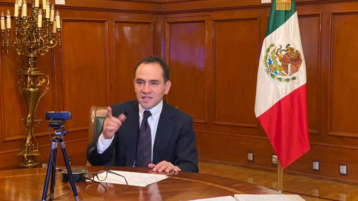 Arturo Herrera, secretario de Hacienda