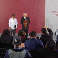 Taibo II merece ser director del FCE, ya se disculpó: AMLO