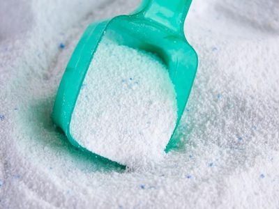 El del súper está carísimo: mirá cómo preparar tu propio vanish casero con 4 ingredientes